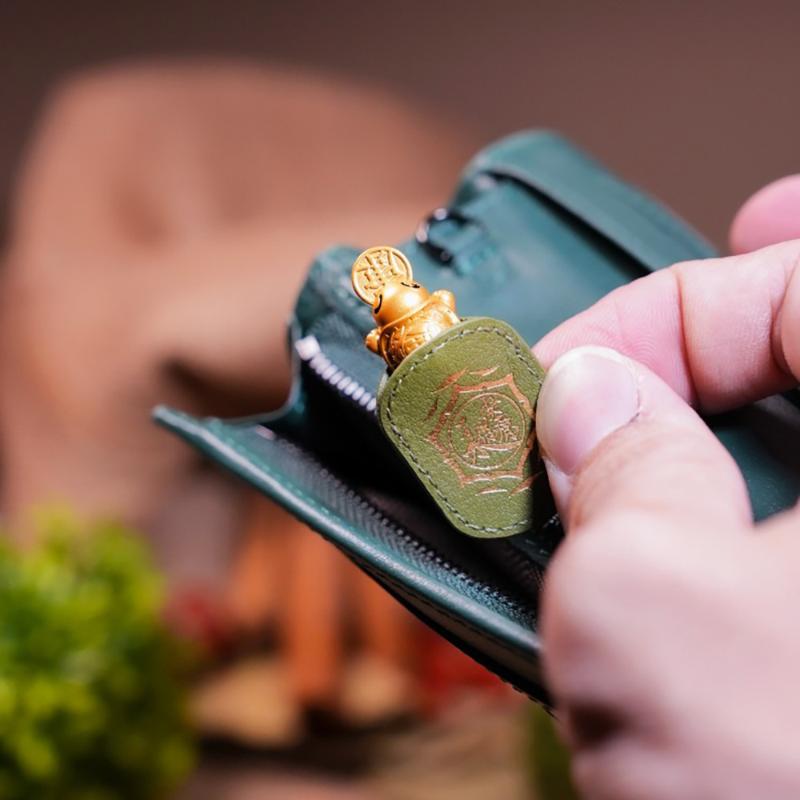 Mini tortue dorée qui mord la  - Longevity Health & Wellness Hotel Adults Only avis et prix